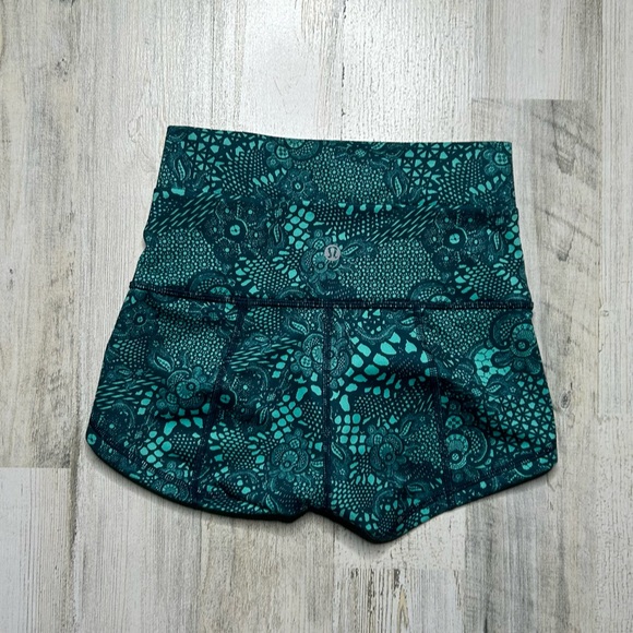 lululemon athletica Pants - Lululemon Roll Down Boogie Printed Size 4